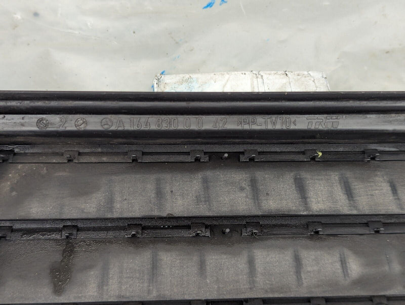 MERCEDES S-CLASS W221 06-13 REAR BODY VENTILATION GRILLE A1648300042