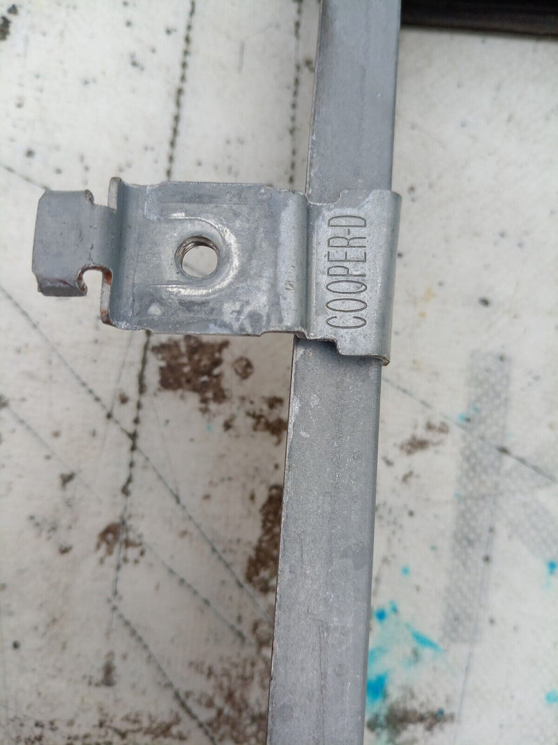 LAND ROVER DISCOVERY 4 L319 2009-2015 RIGHT SIDE REAR DOOR QUARTER WINDOW GLASS