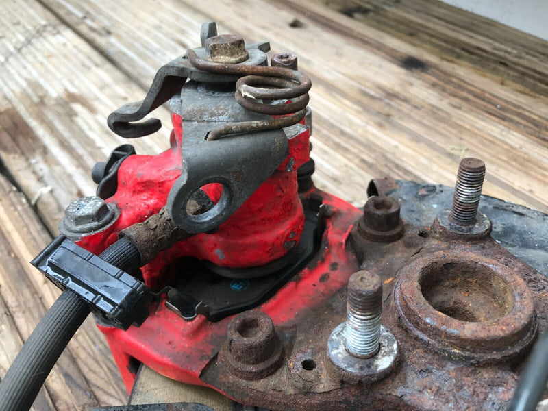 FIAT 500 ABARTH 1.4 PETROL RIGHT SIDE REAR HUB WHEEL BEARING BRAKE CALIPER