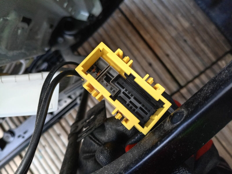 BMW X1 E84 2009-15 GENUINE FRONT SEAT LEFT PASSENGER SIDE in BLACK / GREY