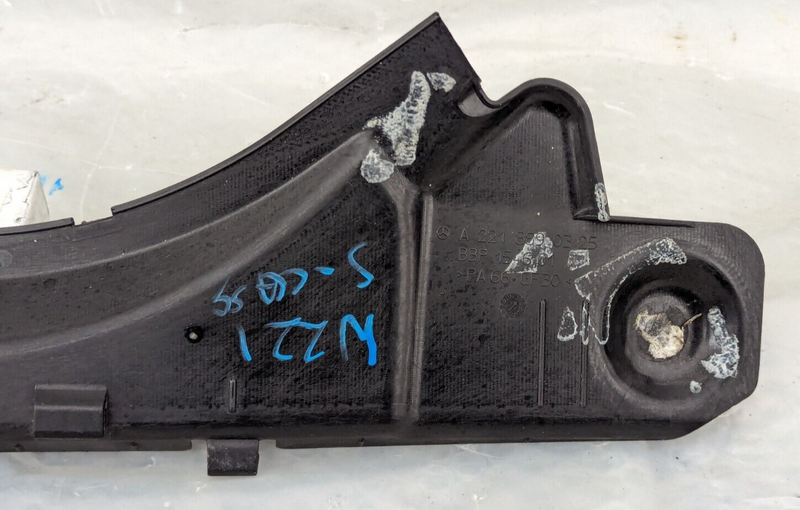 MERCEDES S-CLASS W221 06-13 FRONT LEFT N/S WING FENDER BRACKET A2218890325