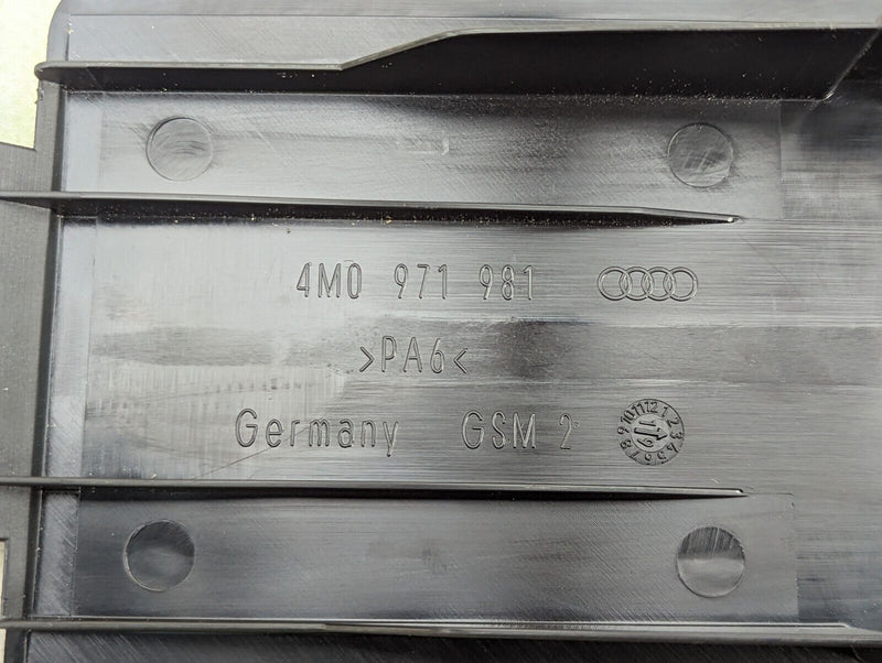 AUDI E-TRON 2018-ON SEAT RAIL TRIM COVER 4M0971981 GENUINE