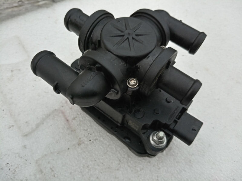 AUDI E-TRON 2018- HEATER CONTROL VALVE 4KE963375K GENUINE