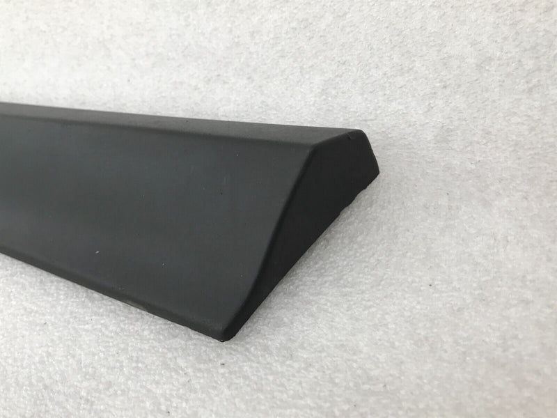 KIA XCEED CD 2019-22 FRONT DOOR RIGHT SIDE LOWER TRIM MOULDING PANEL 87722J7CA0