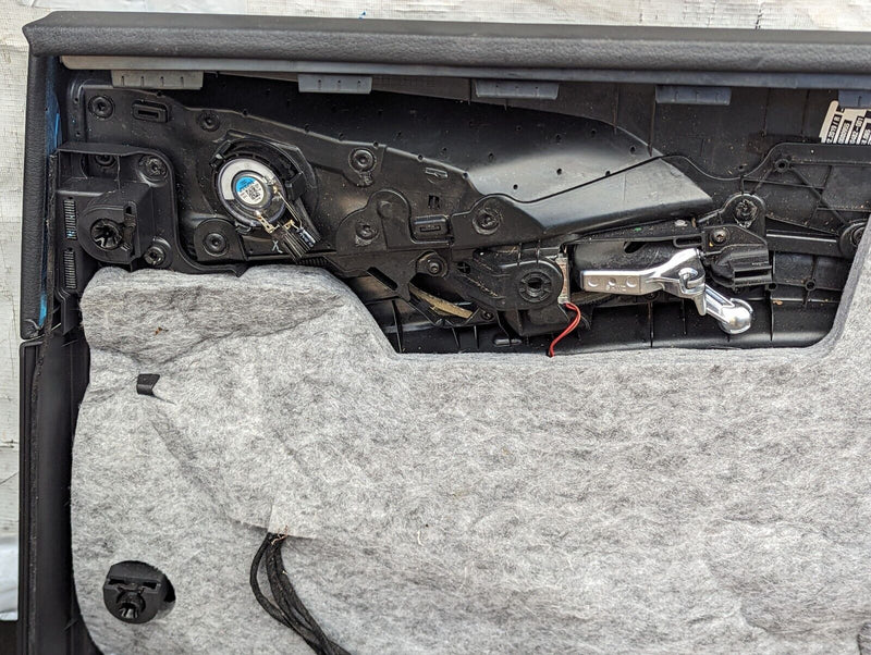 AUDI E-TRON 2018-ON REAR LEFT N/S CARD DOOR PANEL 4KE868065 GENUINE