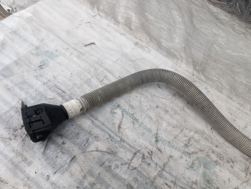 BMW X1 E84 09-15 WASHER FLUID FILLING TANK HOSE GENUINE 7075099