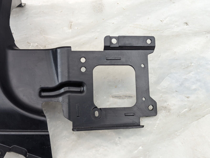 RANGE ROVER EVOQUE L538 REAR LEFT N/S TAILLIGHT SUPPORT BRACKET BJ32-17E801-A