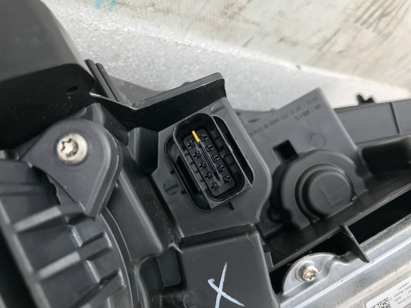 PEUGEOT e-2008 MK2 P24 NEW COMPLETE LEFT & RIGHT SIDE FRONT HEADLIGHT HEADLIGHTS