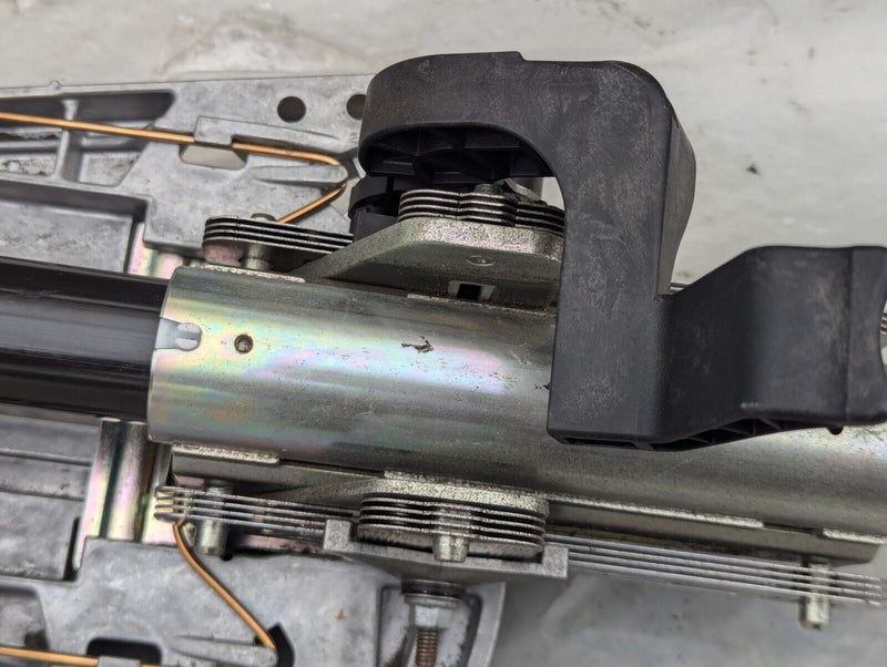 MERCEDES C-CLASS W204 07-11 ADJUSTABLE STEERING COLUMN A204462206 GENUINE