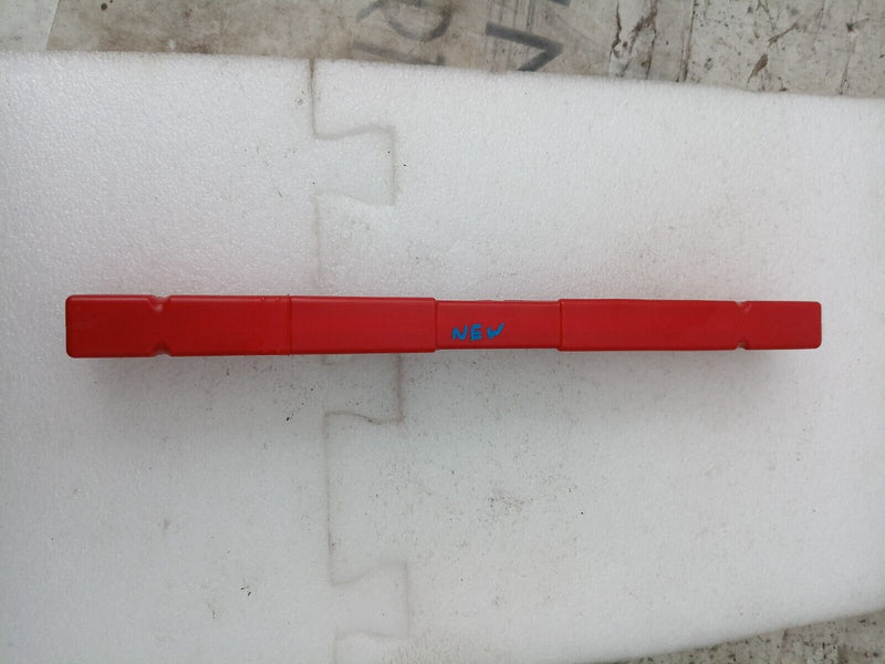 AUDI E-TRON 2018-ON ROADSIDE EMERGENCY HAZARD WARNING TRIANGLE 8K0860251B