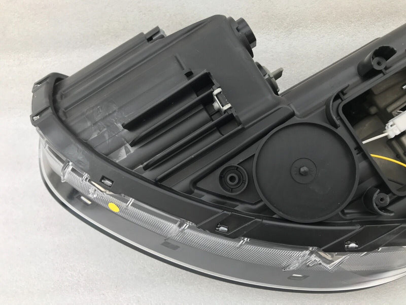 HYUNDAI ix35 SE FACELIFT 2013-16 HEADLIGHT XENON RIGHT DRIVER SIDE 92102-2SXXX