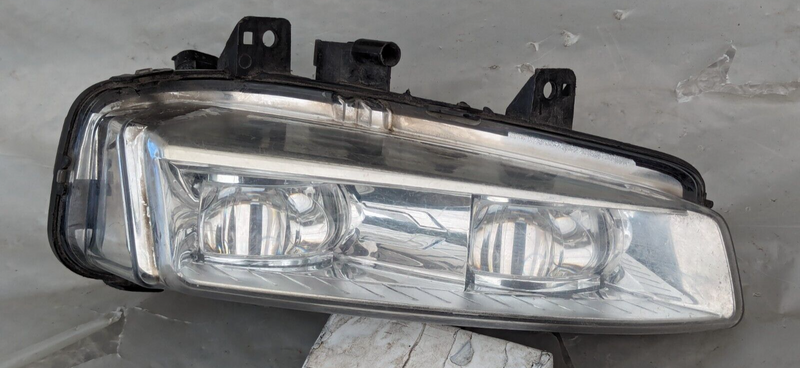 RANGE ROVER EVOQUE L538 11-15 FRONT RIGHT O/S FRONT FOG LIGHT BJ3M-R15K200-AB