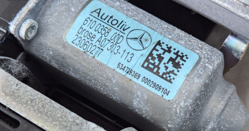 MERCEDES C-CLASS W204 07-11 FRONT PASSENGER SEAT N/S SEAT BELT A2048602586