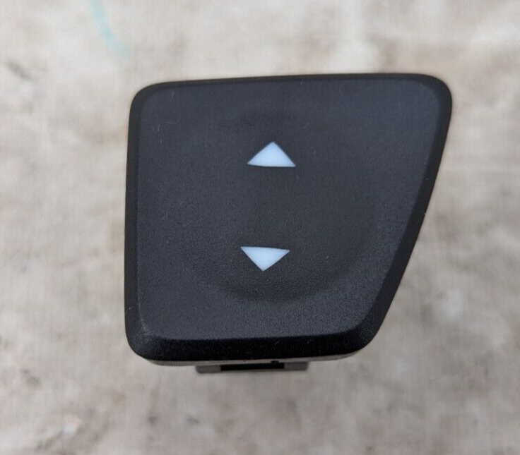 FIAT ABARTH 500 08-15 FRONT DRIVER SIDE O/S DOOR WINDOW SWITCH BUTTON E30500