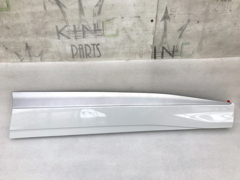AUDI Q4 E-TRON *NEW FRONT DOOR TRIM MOULDING PANEL RIGHT SIDE 89A.853.960B