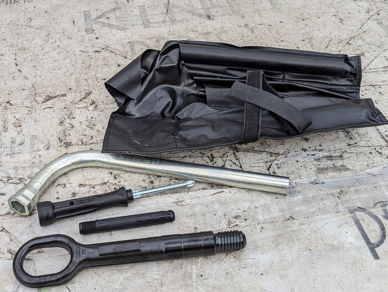 AUDI E-TRON 2018-ON EMERGENCY TOOL KIT 8N0012219 GENUINE