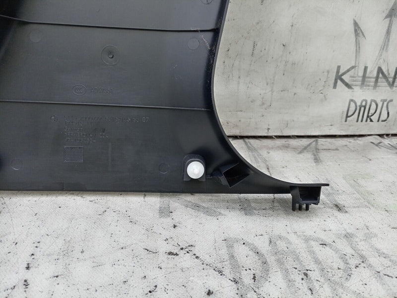 BMW X1 E84 09-15 PASSENGER LEFT SIDE B PILLAR BOTTOM TRIM PANEL 2990777