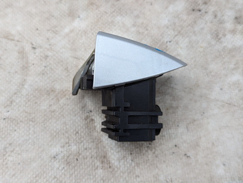 MERCEDES S-CLASS W221 06-13 FRONT LEFT N/S DOOR HANDLE END COVER CAP GENUINE