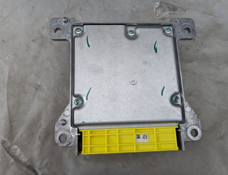 MERCEDES C-CLASS W204 07-11 AIR BAGG SRS CONTROL MODULE UNIT A2048709426 GENUINE