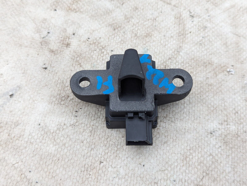 MERCEDES S-CLASS W221 06-13 FRONT LEFT N/S DOOR CRASH IMPACT SENSOR A0038212751