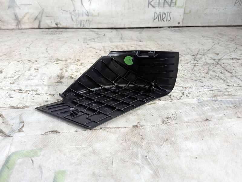 AUDI E-TRON 2018-ON RIGHT O/S SEAT BELT GUIDE TRIM COVER 4KE868530 GENUINE