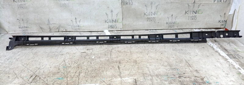 MERCEDES GLC X253 2015-21 LEFT SIDE SKIRT SILL MOUNT BRACKET A2536980127