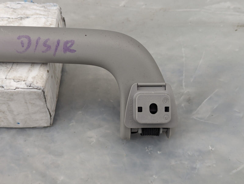 MERCEDES S-CLASS W221 06-13 REAR RIGHT DRIVER O/S ROOF GRAB HANDLE A2218101751