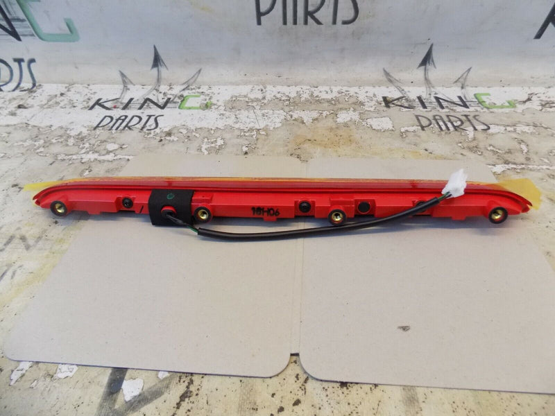 HYUNDAI I30 MK3 2017-2020 THIRD BRAKE STOP CENTRE MIDDLE LIGHT GENUINE 92700-G42