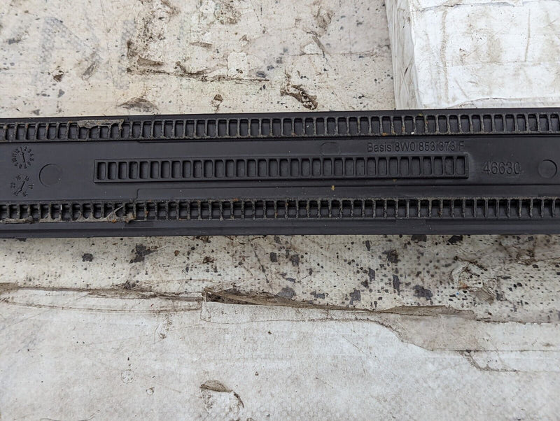 AUDI E-TRON 2018- ON LEFT N/S SILL ENTRY TRIM STRIP 8W0853373G GENUINE