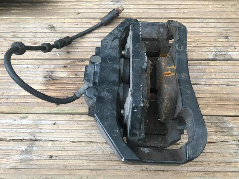 BMW M5 E60 E61 2004-2010 RIGHT DRIVER SIDE FRONT BRAKE CALIPER GENUINE