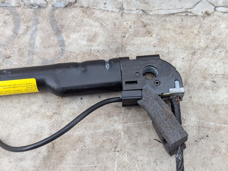 FIAT ABARTH 500 08-15 FRONT RIGHT O/S SEAT BELT PRETENSIONER 34022870 GENUINE