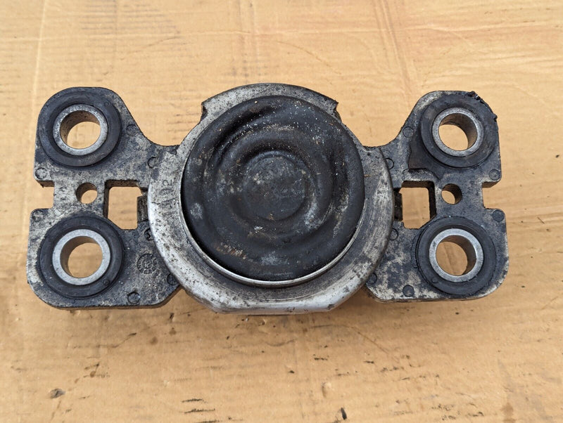 RANGE ROVER EVOQUE L538 11-15 LEFT N/S ENGINE MOUNT BRACKET BJ32-7M121-AC-03