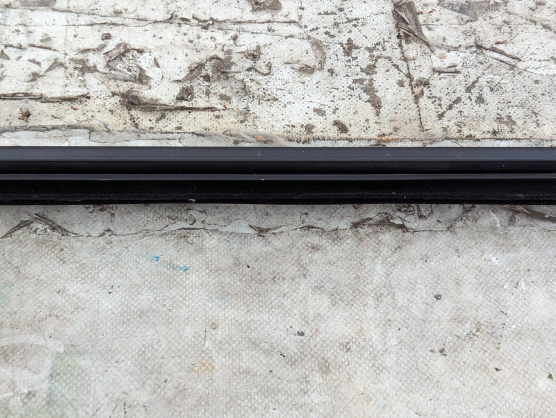 SKODA KAROQ NU7 17-21 FRONT RIGHT O/S WINDOW INNER SLIDING SEAL 575837471