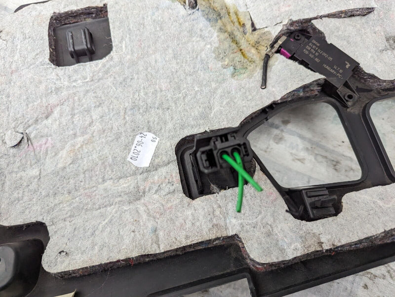 BMW X1 E84 09-15 PASSENGER SIDE FOOTWELL TRIM PANEL BOTTOM 2991551