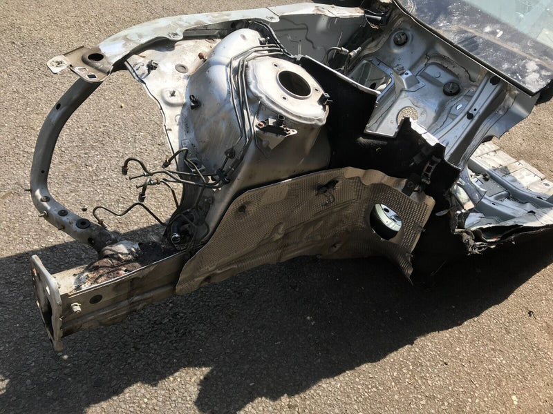 MERCEDES S CLASS W221 SALOON 05-13 RIGHT SIDE FRONT BODY CUT PART QUARTER PANEL