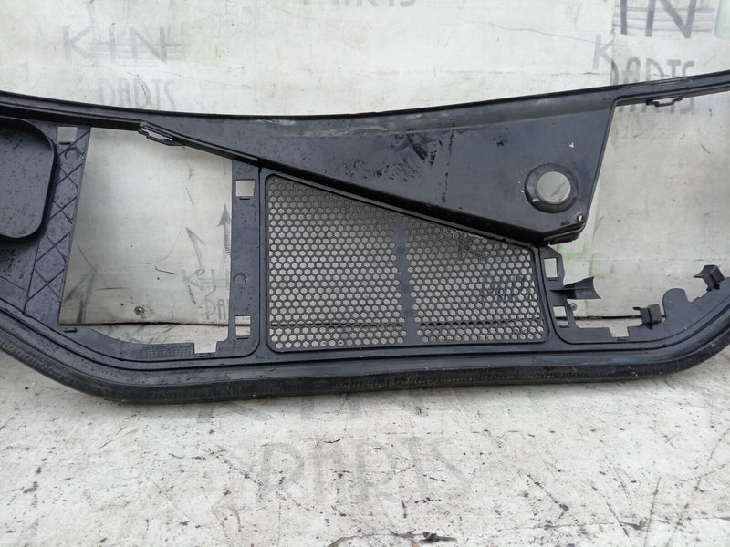 AUDI E-TRON 2018-ON COVER FOR PLENUM CHAMBER 4KR819401 GENUINE