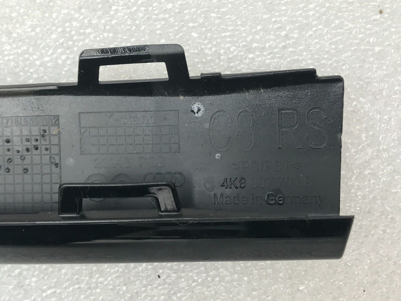 AUDI RS6 C8 2019 REAR BUMPER ON THE TOP DIFFUSER MIDDLE SIDE STRIP TRIM MOULDING