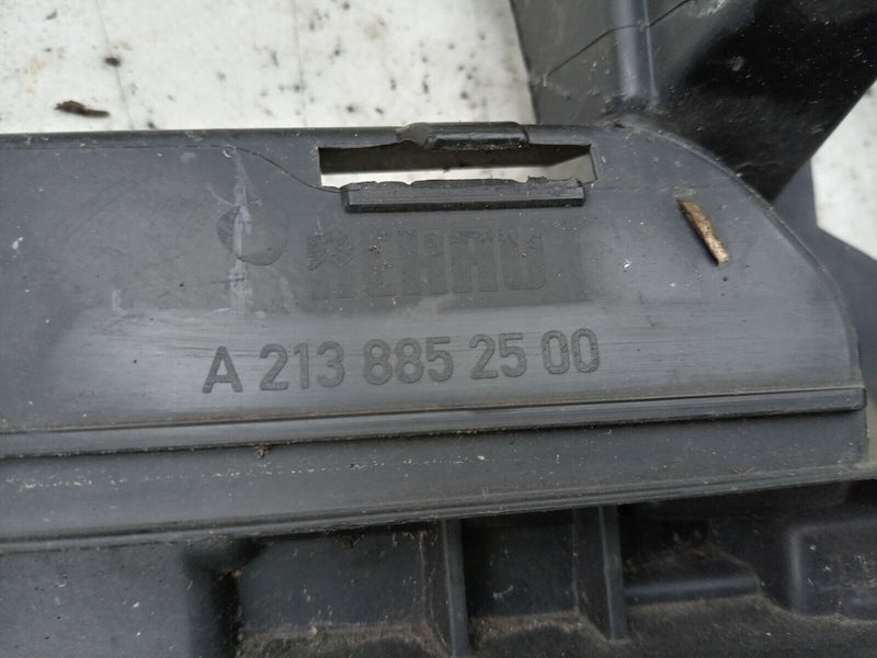 MERCEDES E W213 2016-ON FRONT BUMPER LOWER GRILL BRACKET A2138852500