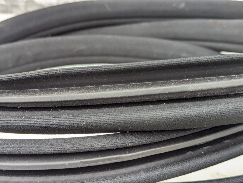 MERCEDES S-CLASS W221 S320 06-2013 REAR LEFT N/S DOOR RUBBER SEAL A2216970951