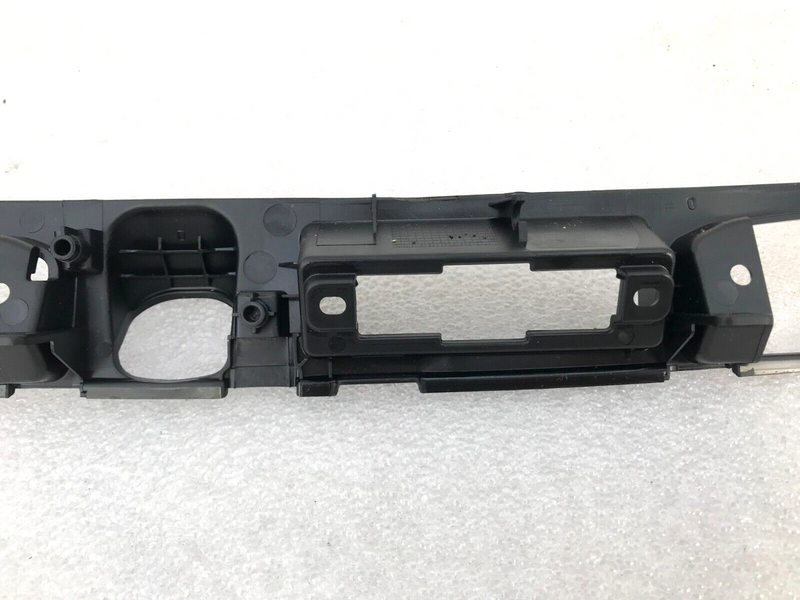 HYUNDAI KONA OS LCI 2020-22 TAILGATE LOWER GARNISH LIGHT PLATE TRIM withCAM Hole