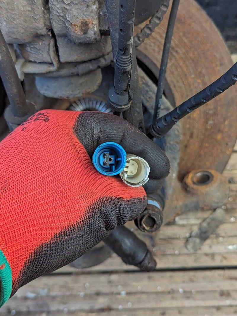 BMW X1 E84 09-15 PASSENGER LEFT SIDE SHOCK ABSORBER SUSPENSION LEG 6789853