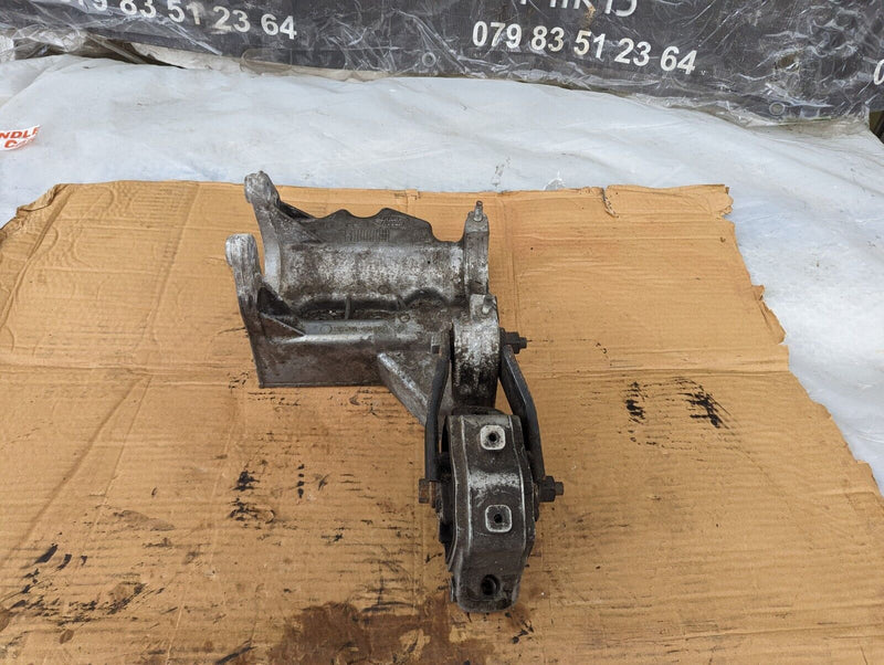 RANGE ROVER EVOQUE L538 2.2L DIESEL 11-15 DRIVESHAFT MOUNT BRACKET 6G9N-4H473-CE