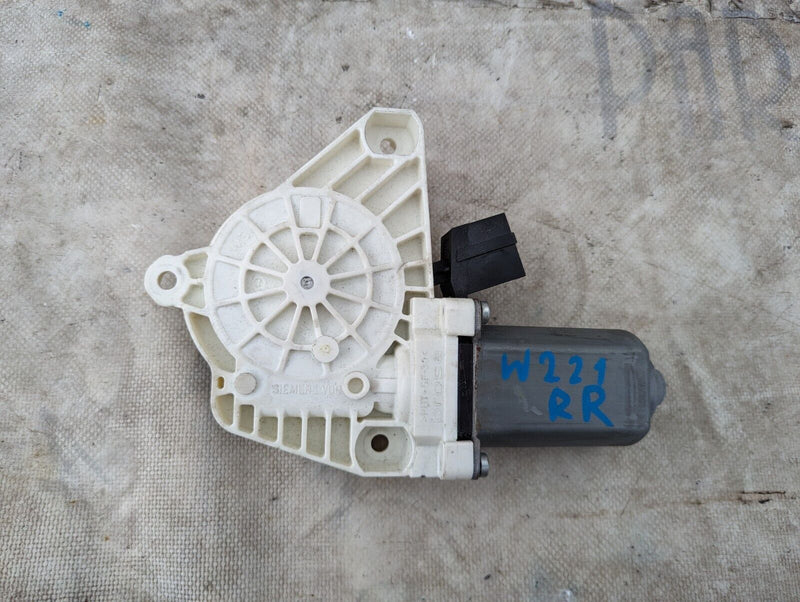 MERCEDES S-CLASS W221 06-13 REAR RIGHT O/S WINDOW MOTOR A2218203042 GENUINE