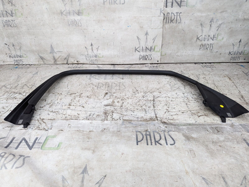 AUDI E-TRON 2018-ON LEFT N/S DOOR WINDOW FRAME TRIM 4KE867671 GENUINE