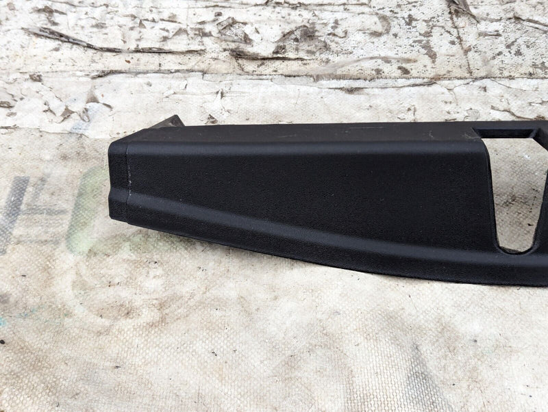 MERCEDES S-CLASS W221 06-13 FRONT LEFT N/S DOOR LOCK SURROUND TRIM A2217280156