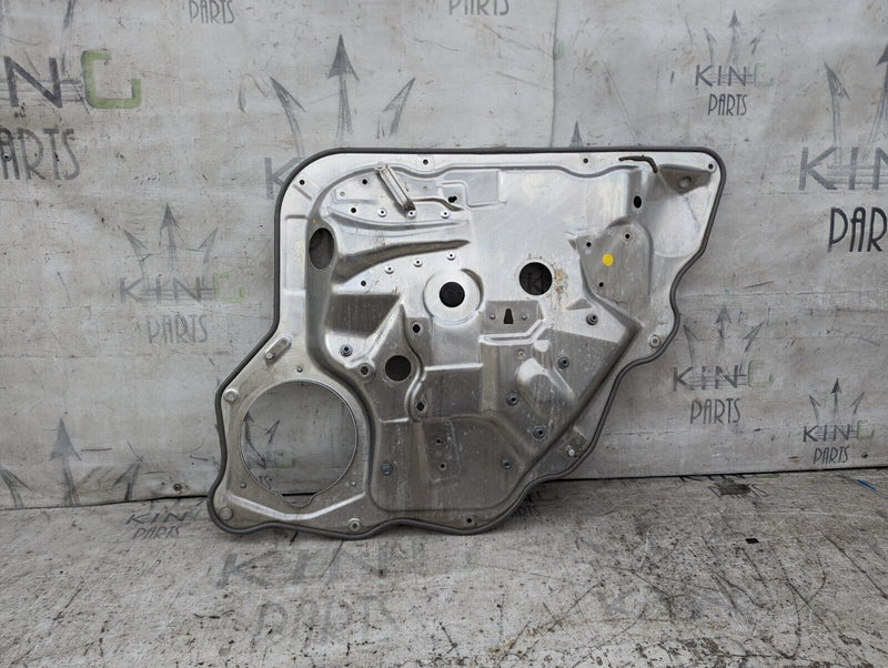 MERCEDES S-CLASS W221 06-13 REAR LEFT N/S INSIDE DOOR WINDOW PANEL A2218203102