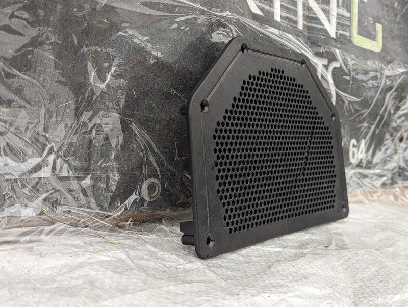 BMW X1 E84 09-15 LEFT SIDE FRONT SPEAKER GRILLE GENUINE 4913631821
