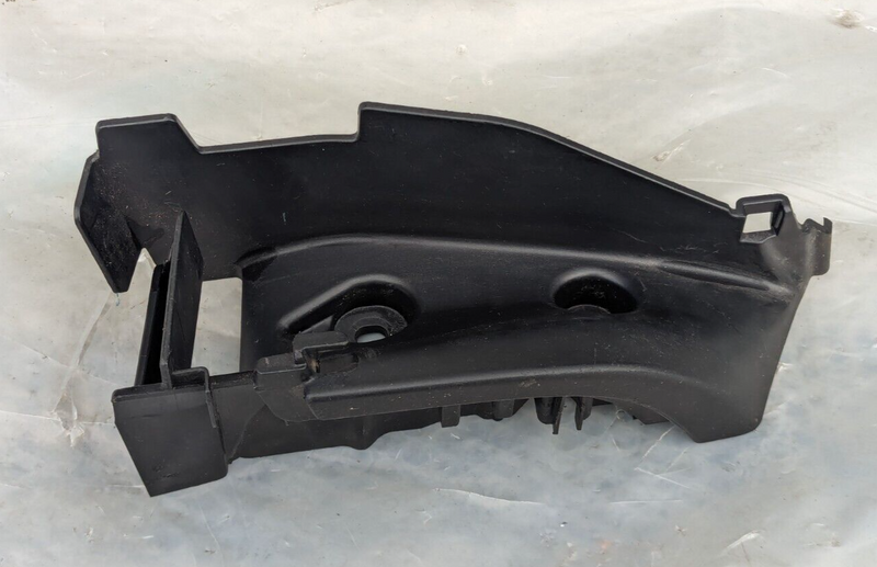 RANGE ROVER EVOQUE L538 11-15 REAR LEFT N/S SEAT BELT GUIDE/COVER BJ32-613K37