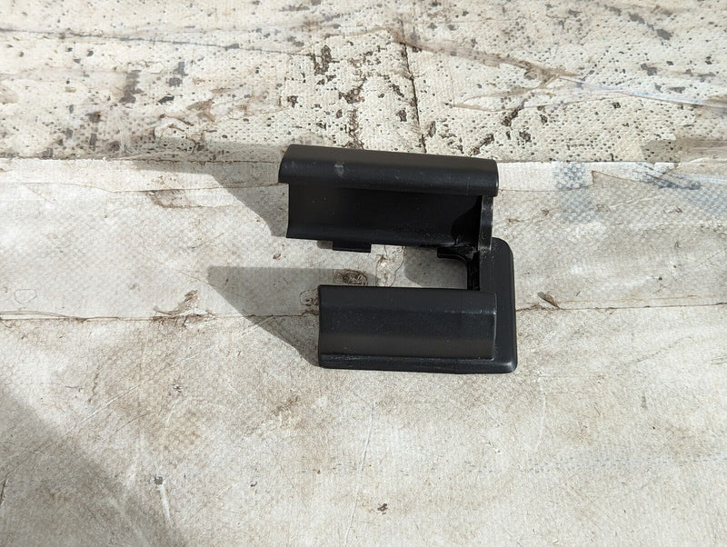 AUDI E-TRON 2018-ON SEAT RAIL END CAP TRIM COVER 8S0881347A GENUINE