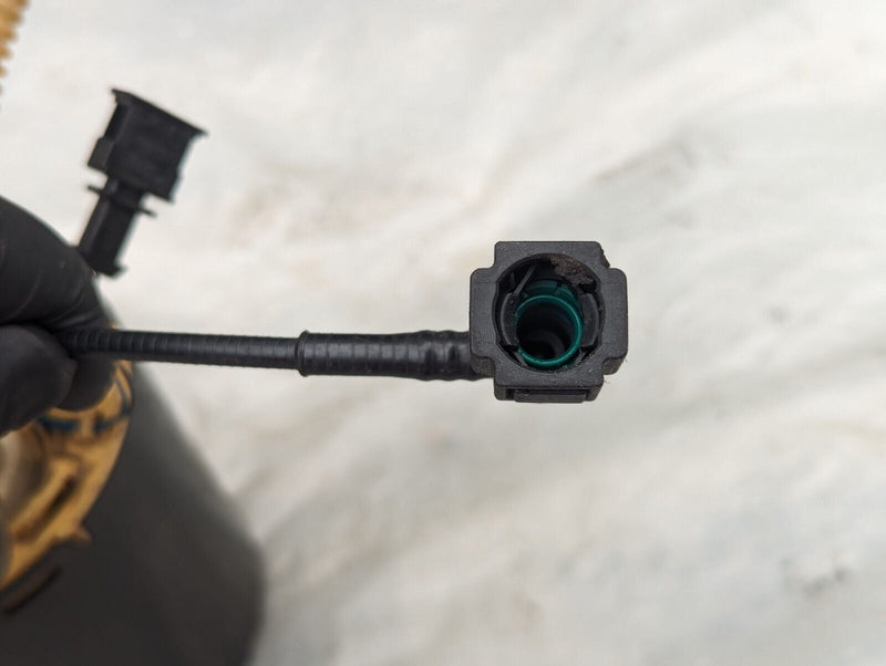 RANGE ROVER EVOQUE L538 11-15 FUEL PUMP W/ FUEL SENDER UNIT BJ32-9H307-BA